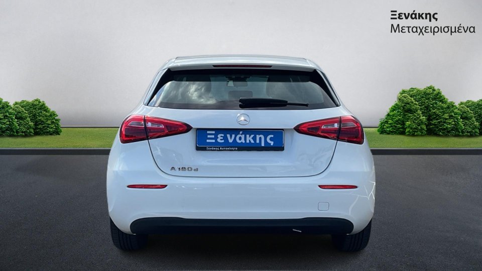 MERCEDES A180 STYLE 2021 1.5 116PS (4)