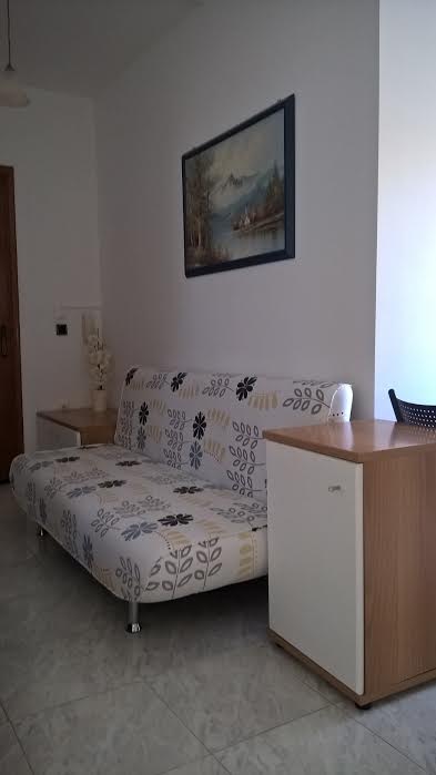 Διαμέρισμα  (8)