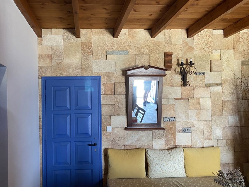 ΜΟΝΟΚΑΤΟΙΚΙΑ 70 τ.μ. (3)