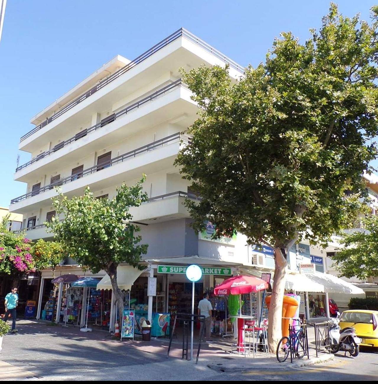 Διαμέρισμα  (2)