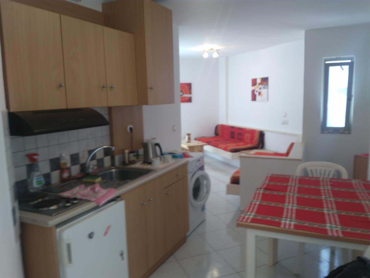 Διαμέρισμα  (2)