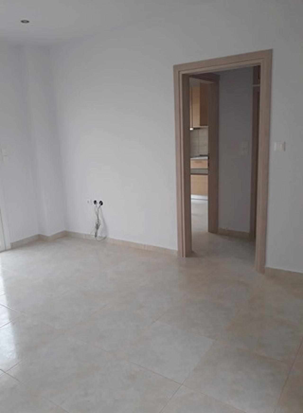 Διαμέρισμα  (10)