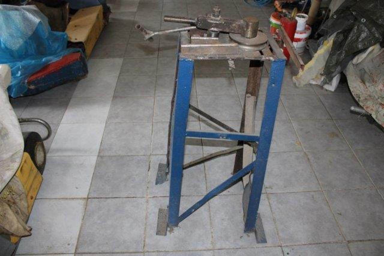 Πωλείται  Κουρμπαδόροι (2)