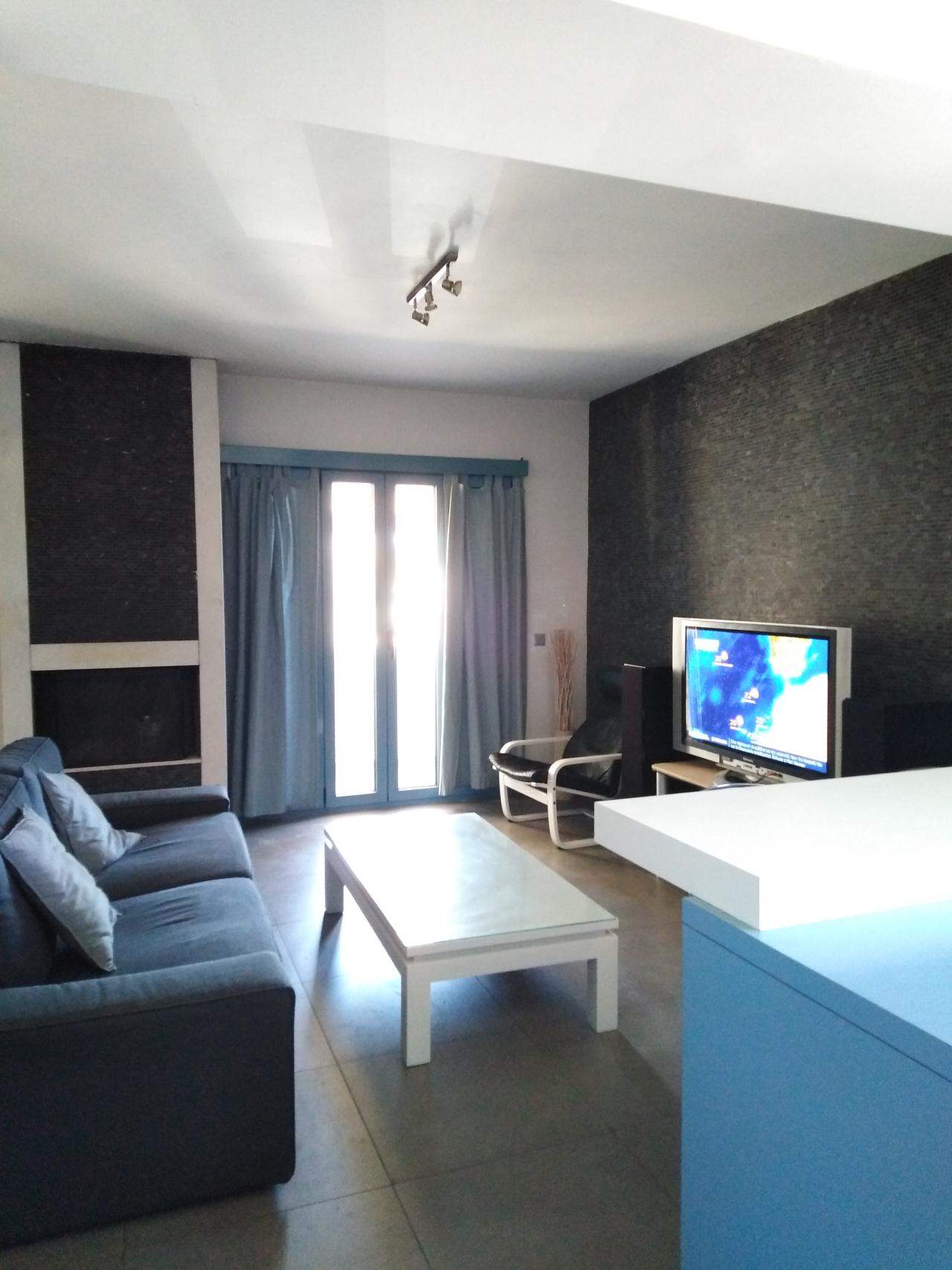 Μεζονέτα  (3)