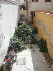 Πολυκατοικία 