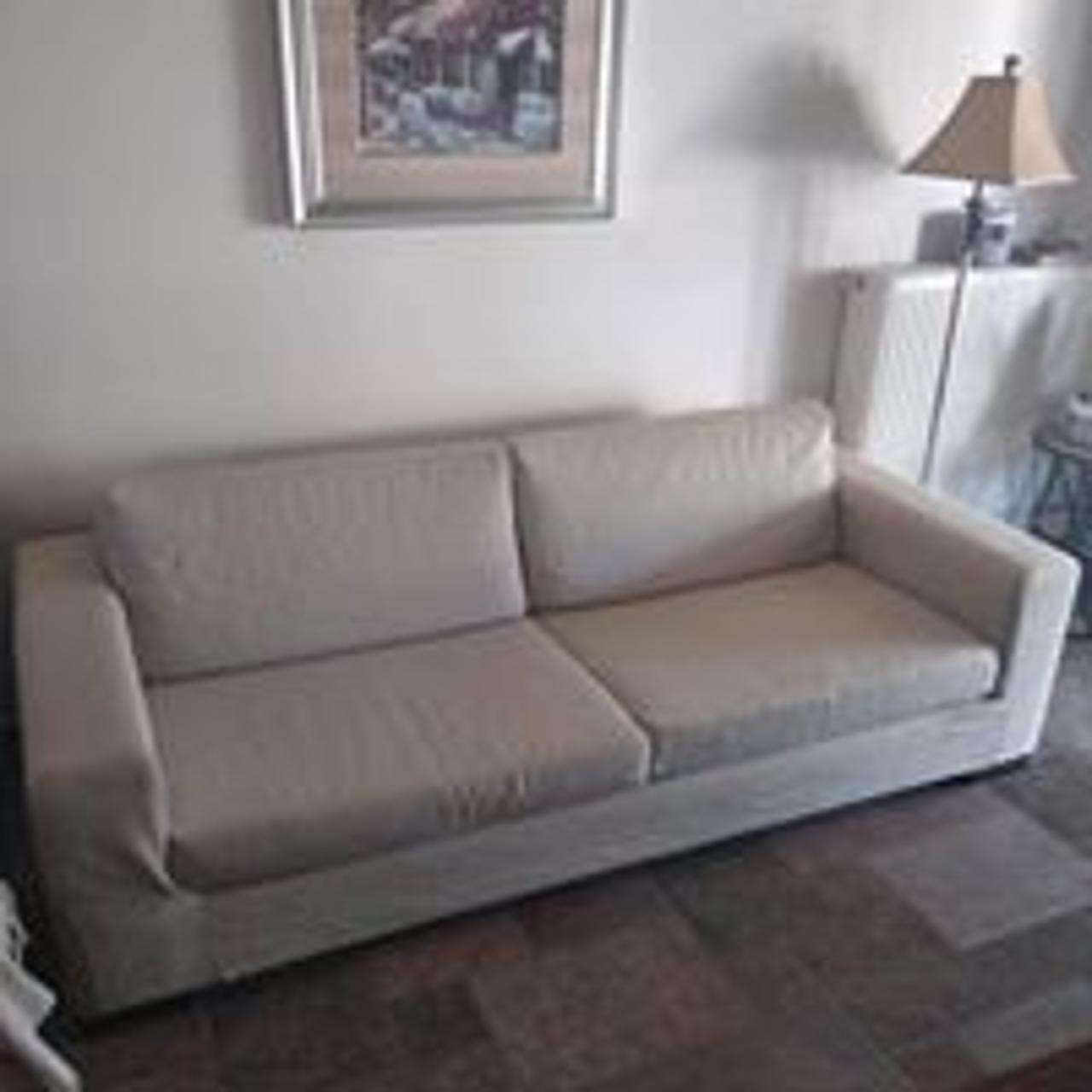 Πωλείται σαλόνι