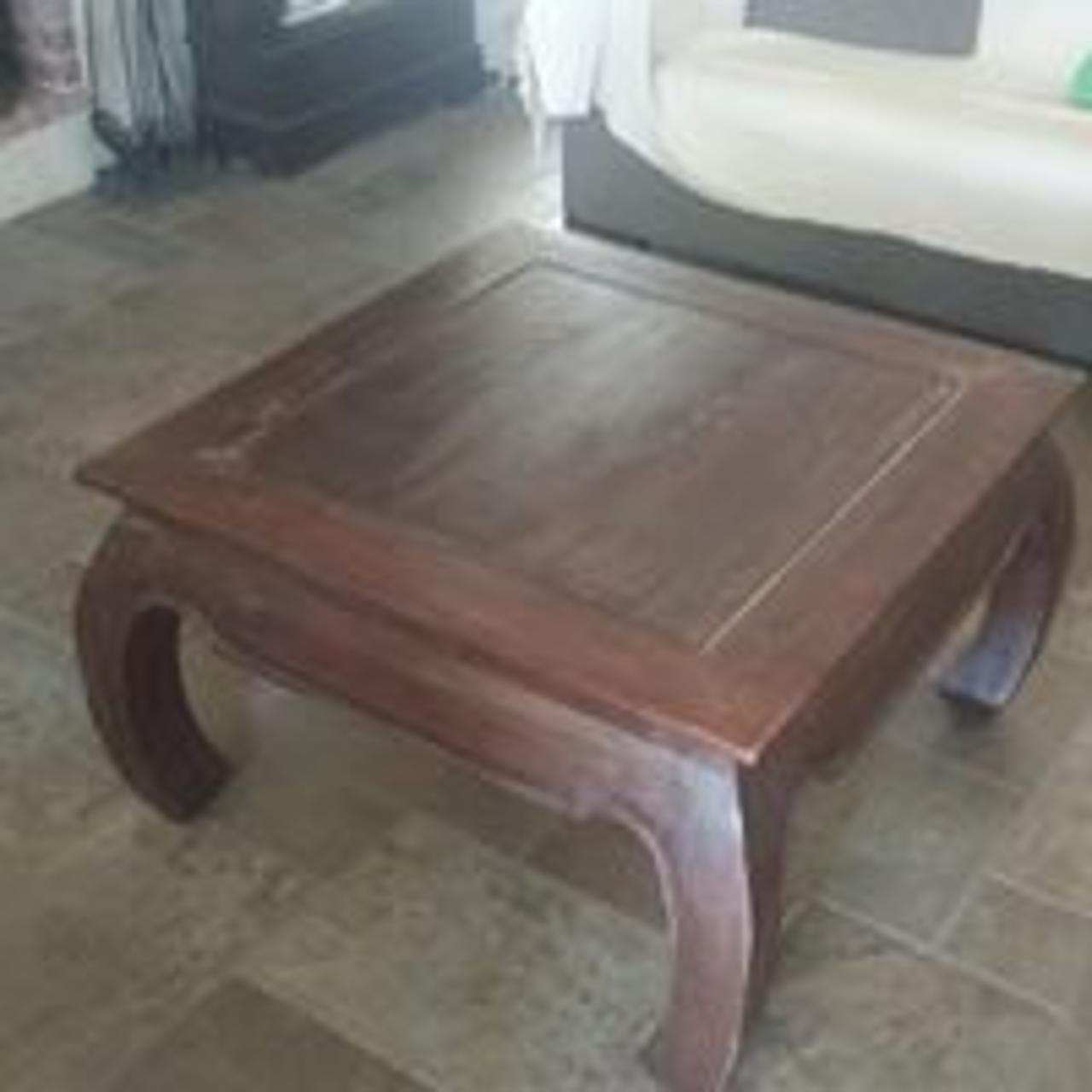 Πωλούνται βιβλιοθήκες-σερβάντα-τραπέζι σαλονιού (3)