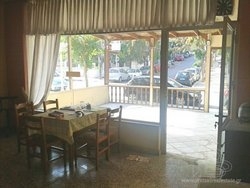 Κατάστημα  (4)