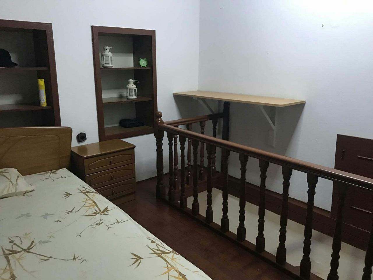 Μονοκατοικία  (2)