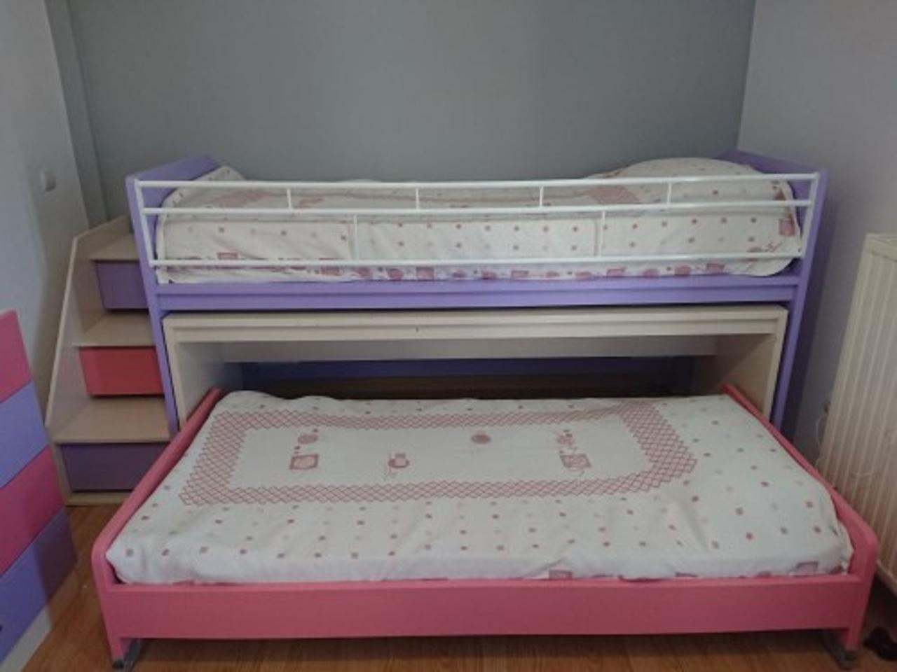 Πωλείται Κουκέτα με ενσωματωμένο Γραφείο και σκαλάκια - συρταριέρα +ραφάκια (2)