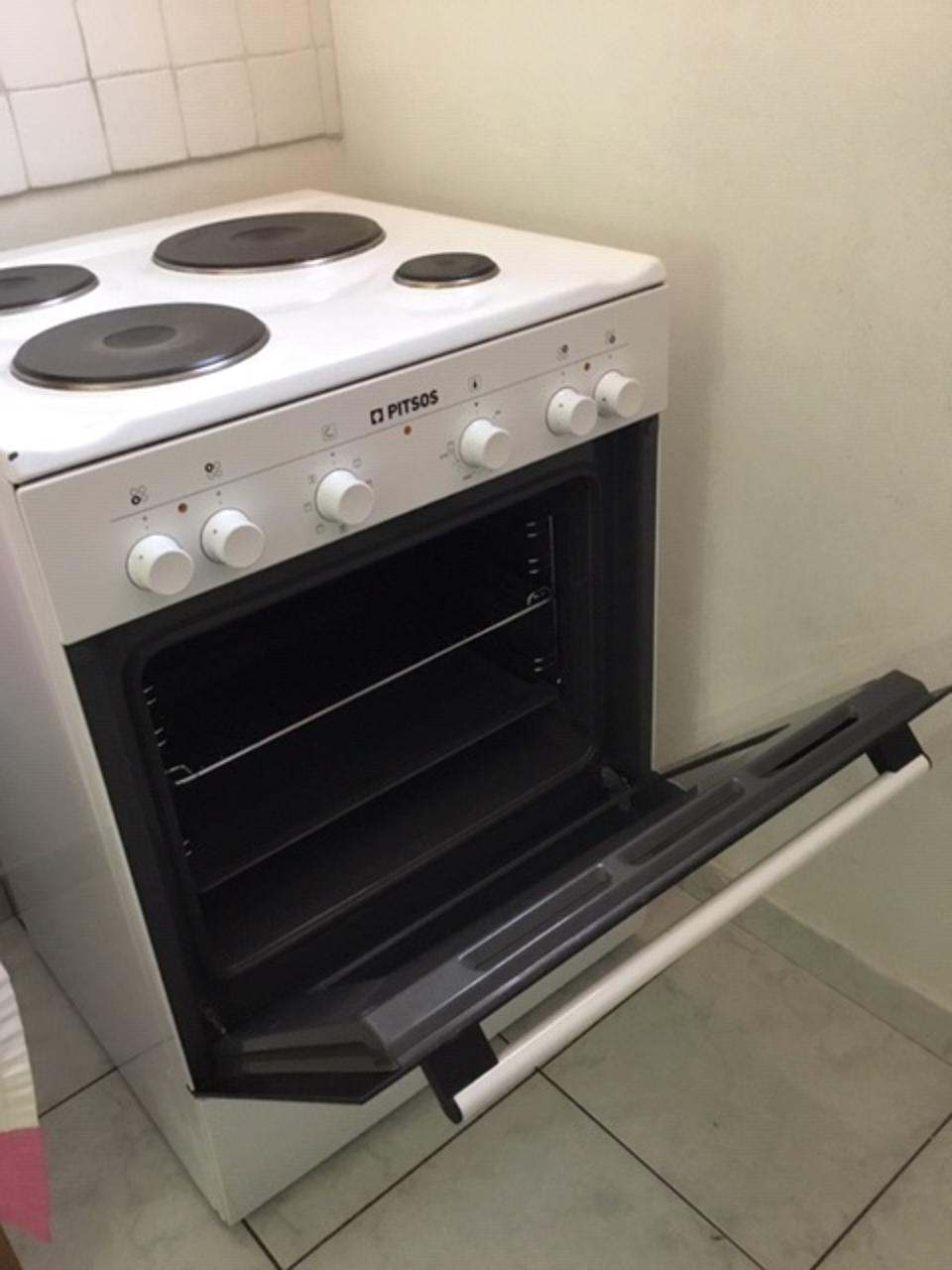 πωλειται κουζινα με εστιες και φουρνο ηλεκτρινο pitsos (3)