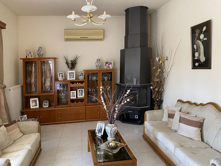 ΜΟΝΟΚΑΤΟΙΚΙΑ 130 τ.μ. (4)