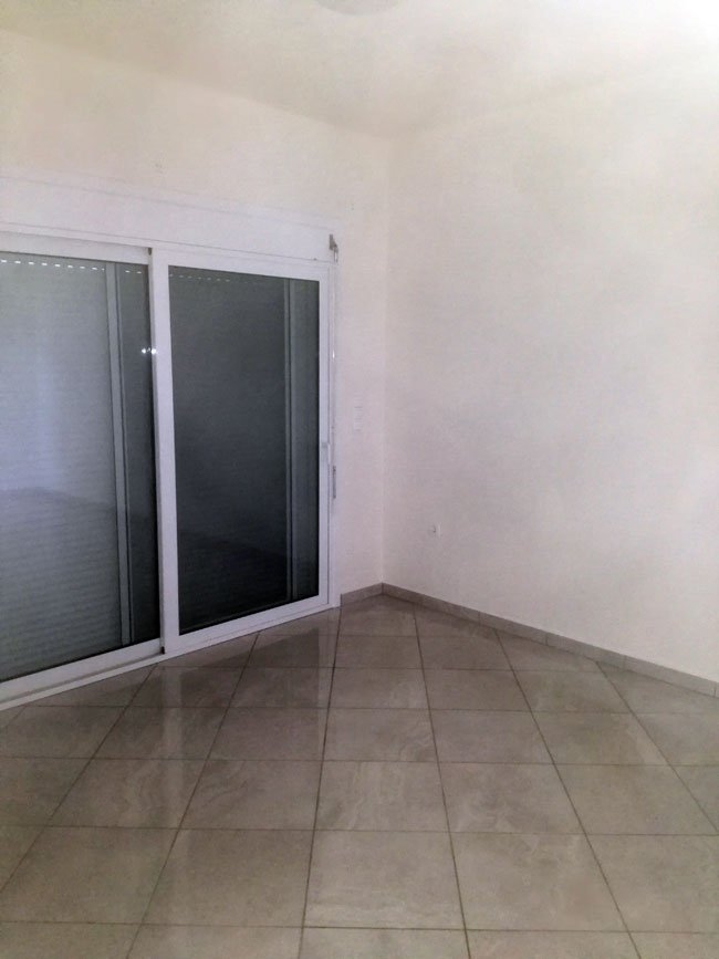 ΔΙΑΜΕΡΙΣΜΑ 90 τ.μ. (2)