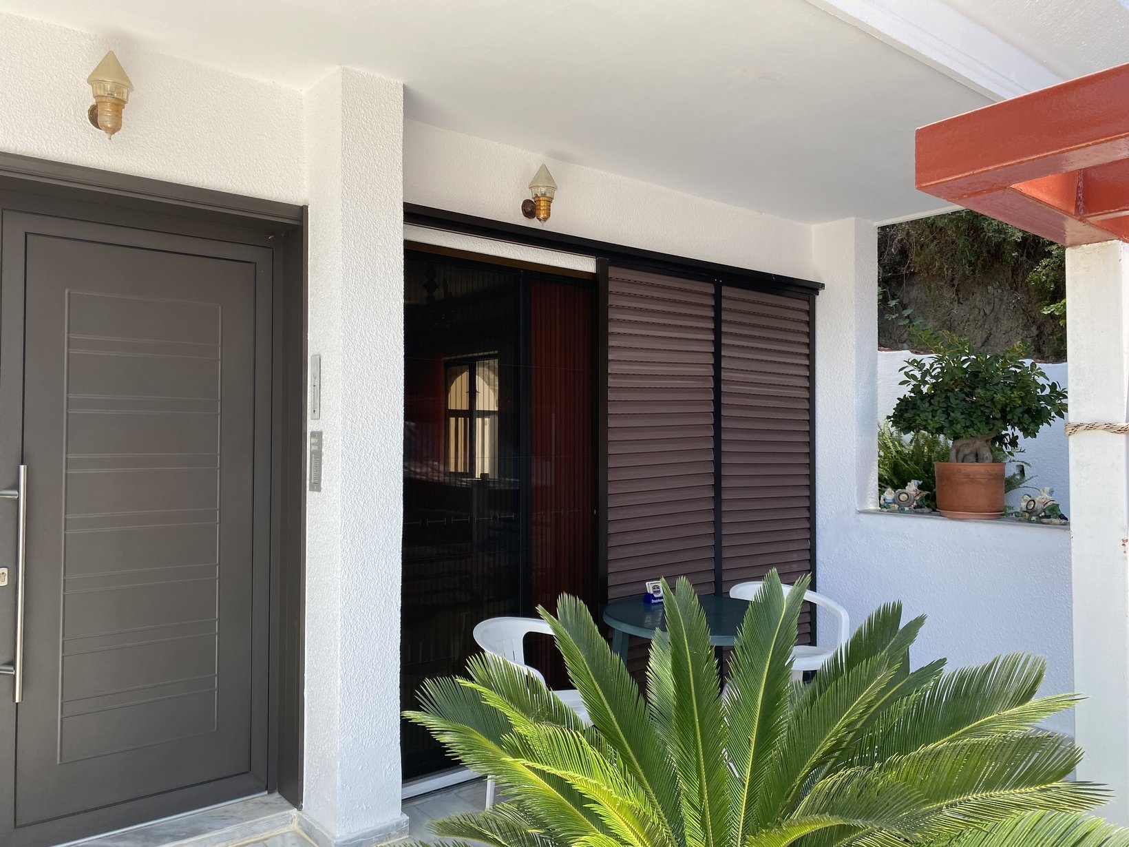 ΜΟΝΟΚΑΤΟΙΚΙΑ 150 τ.μ. (2)