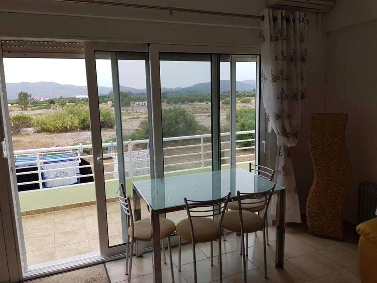 Διαμέρισμα  (5)