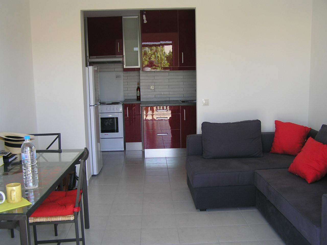 Διαμέρισμα  (8)