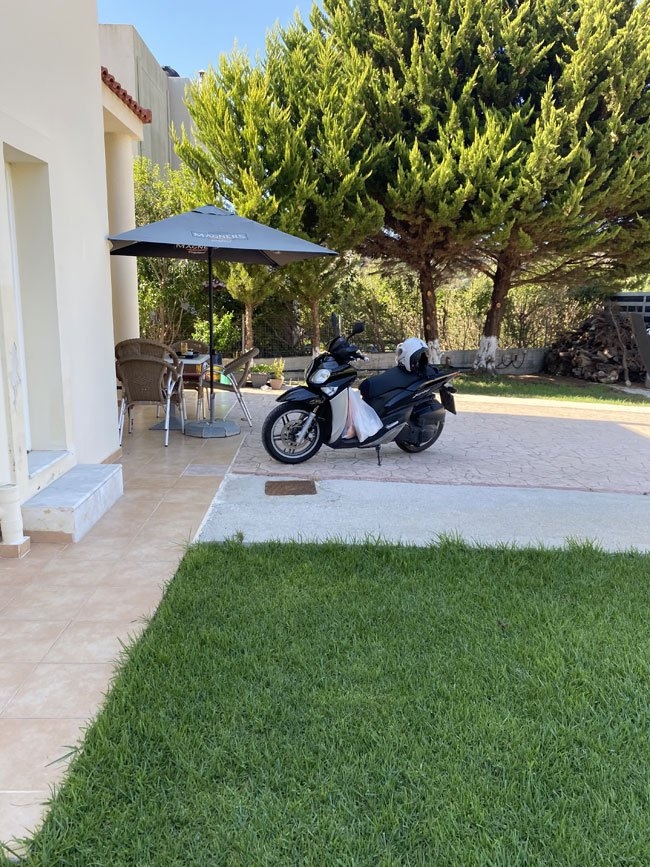 ΜΟΝΟΚΑΤΟΙΚΙΑ 150 τ.μ. (2)