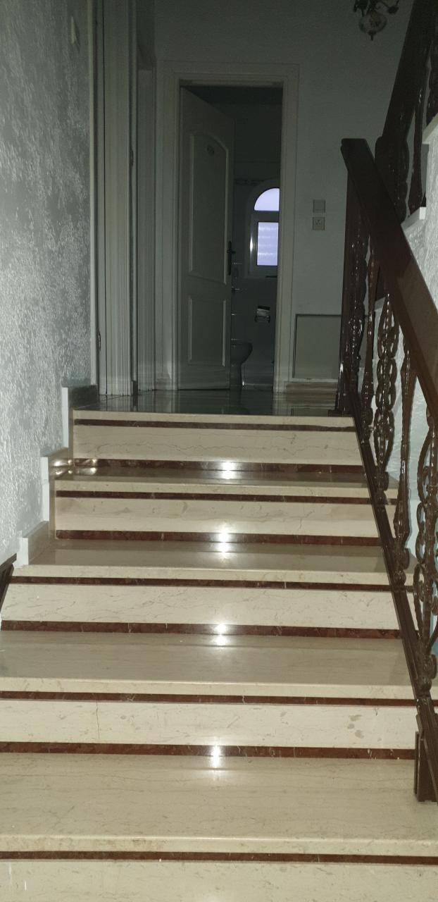 Μεζονέτα  (11)