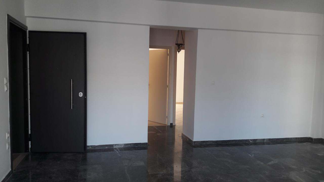 Διαμέρισμα  (2)