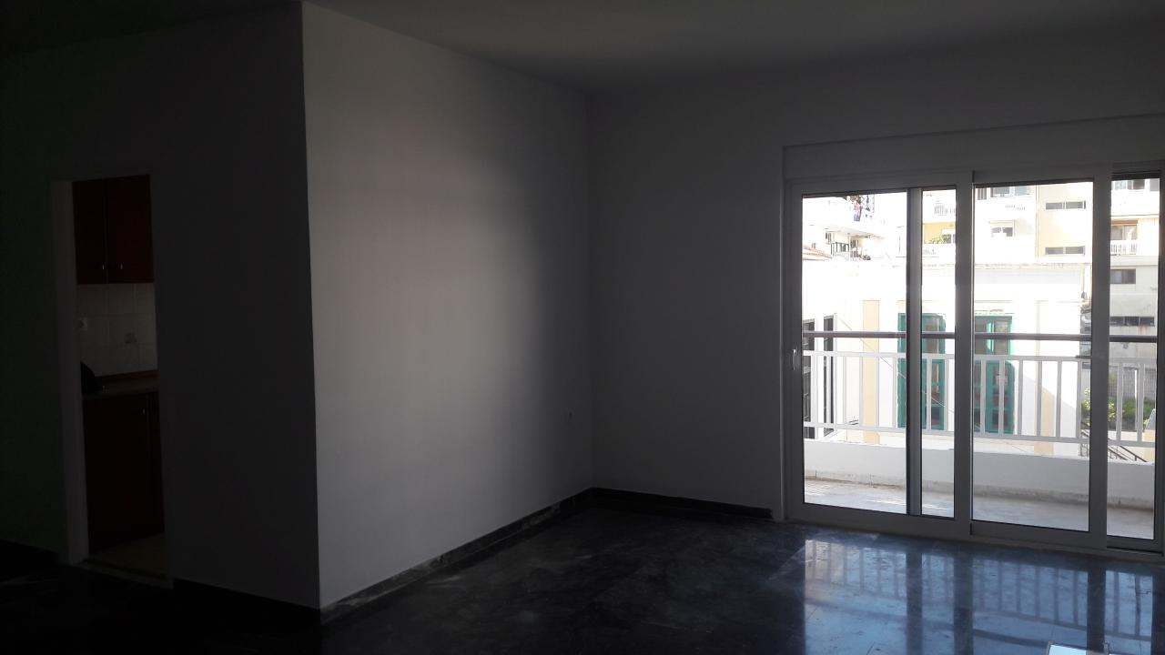 Διαμέρισμα  (3)