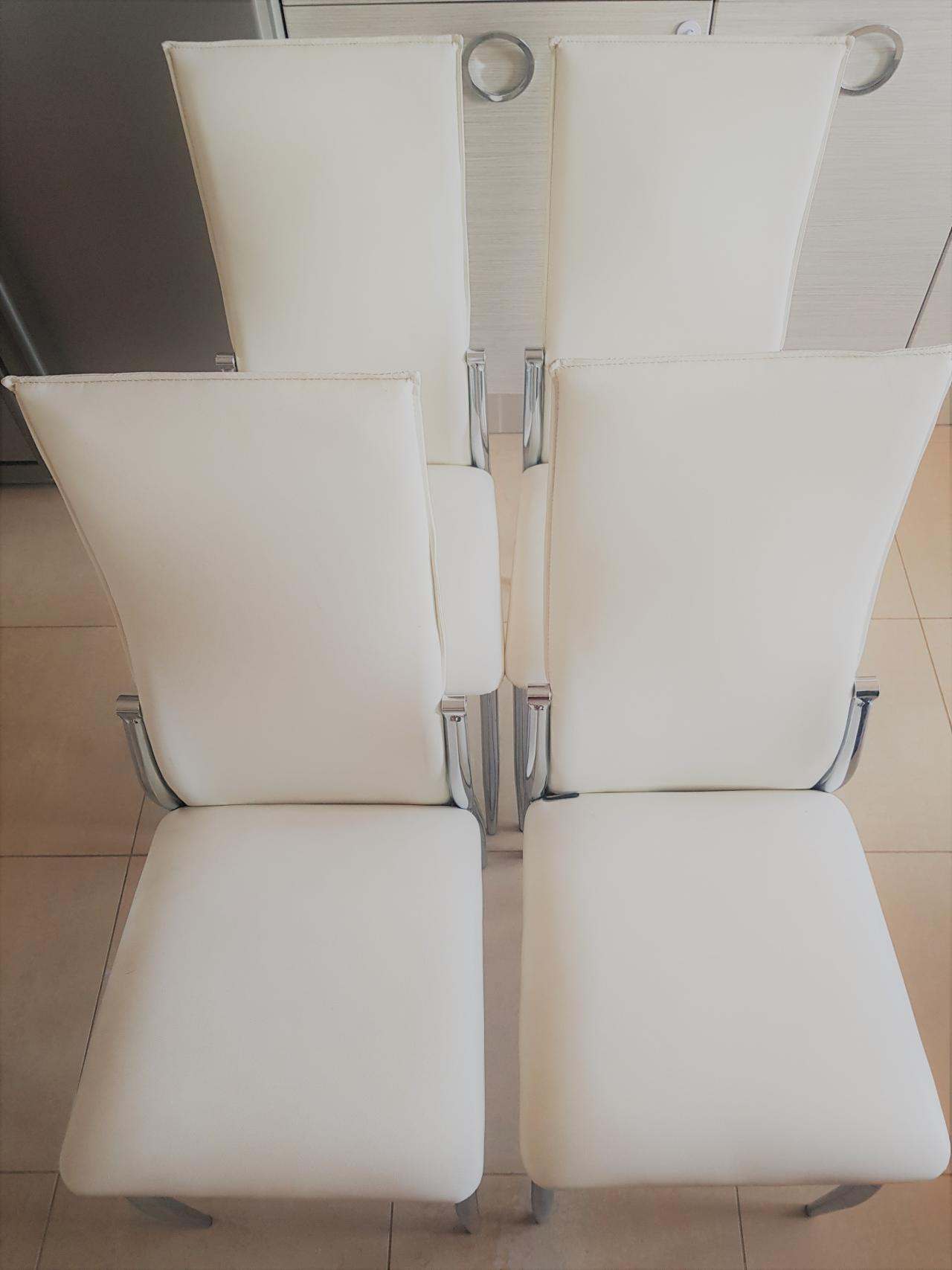 πωλείται τραπεζαρία 