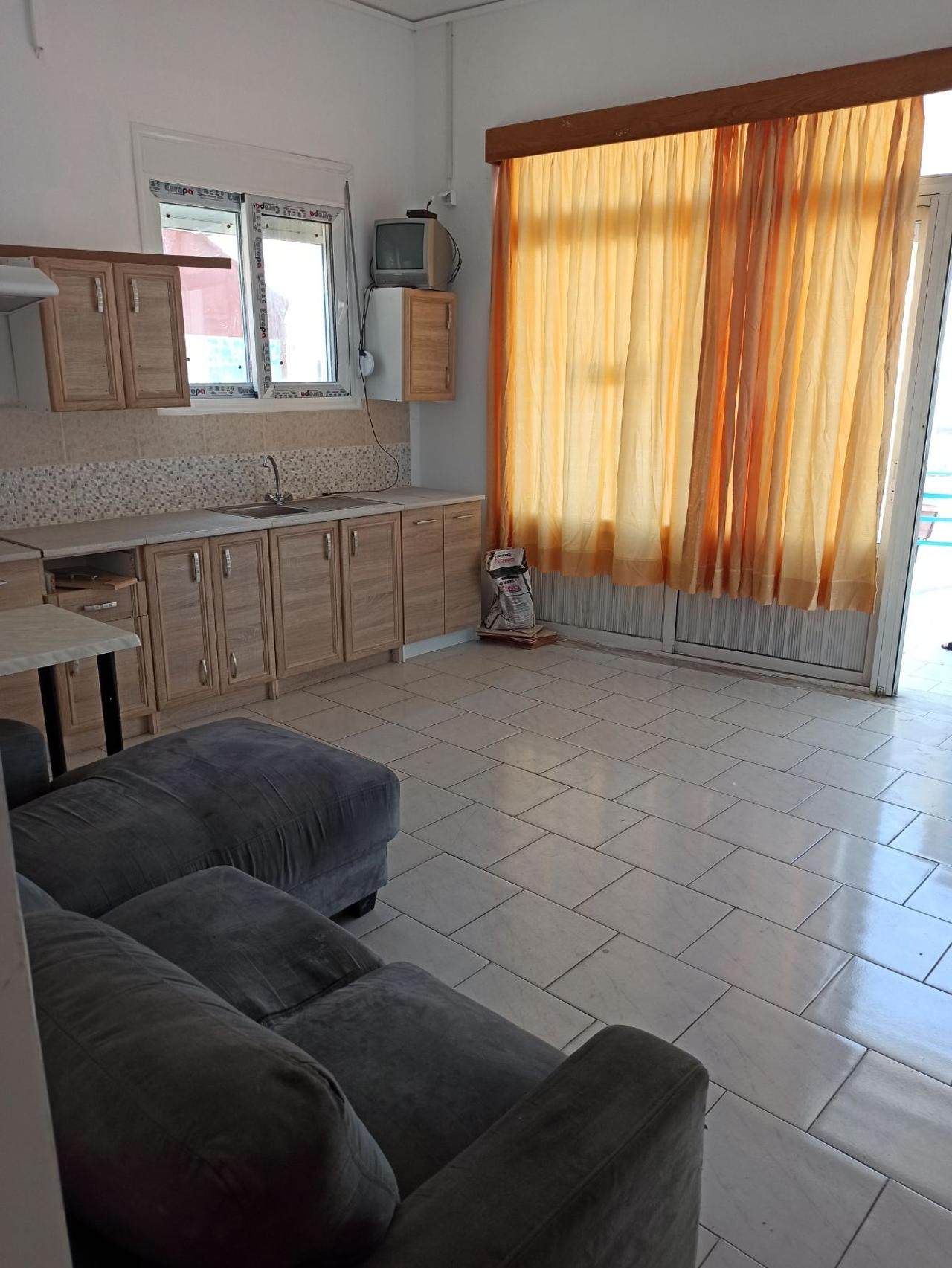 Διαμέρισμα  (10)