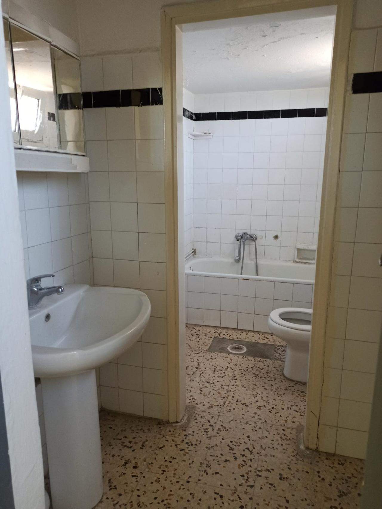 Μονοκατοικία  (13)