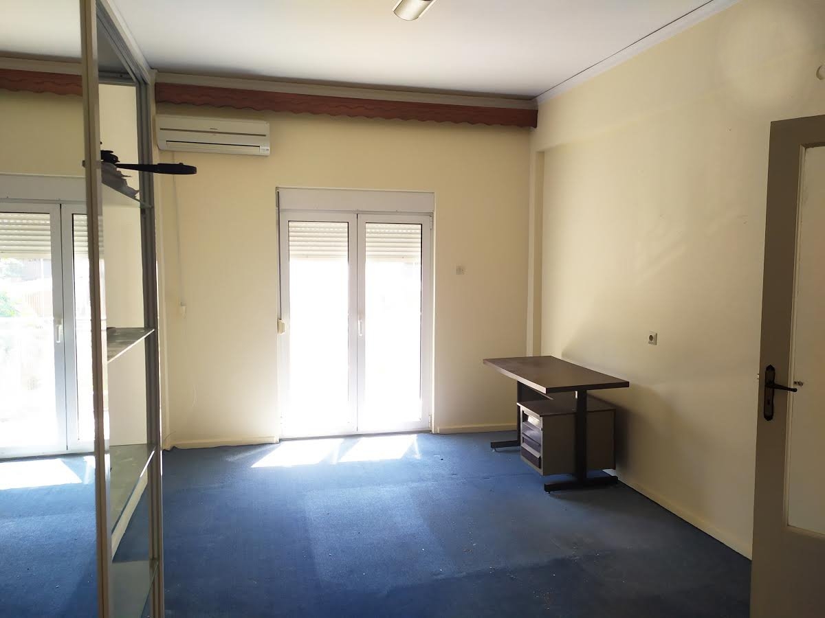 ΔΙΑΜΕΡΙΣΜΑ 98 τ.μ. (2)