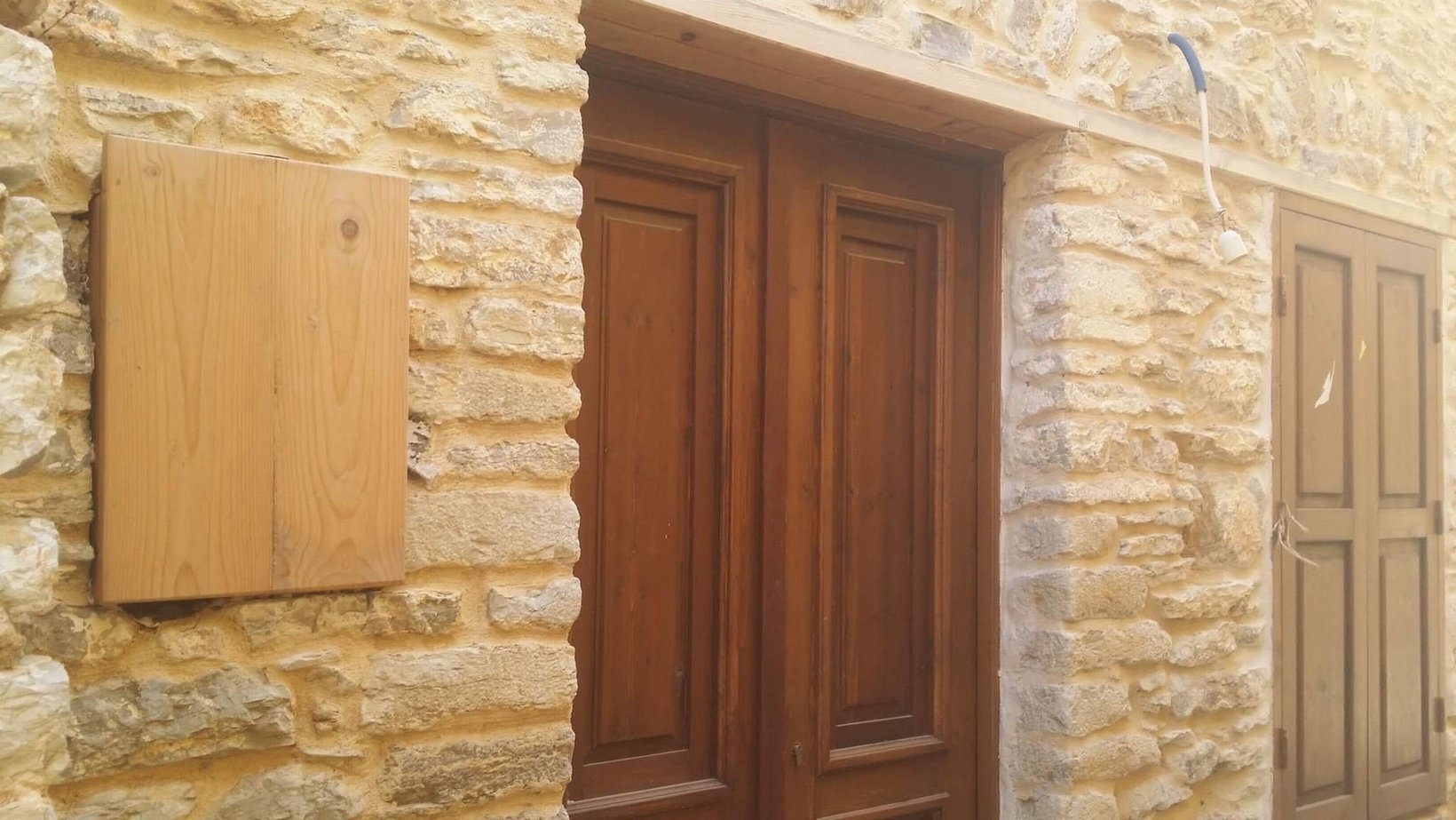 ΜΟΝΟΚΑΤΟΙΚΙΑ ΠΑΡΑΔΟΣΙΑΚΗ 90 τ.μ.