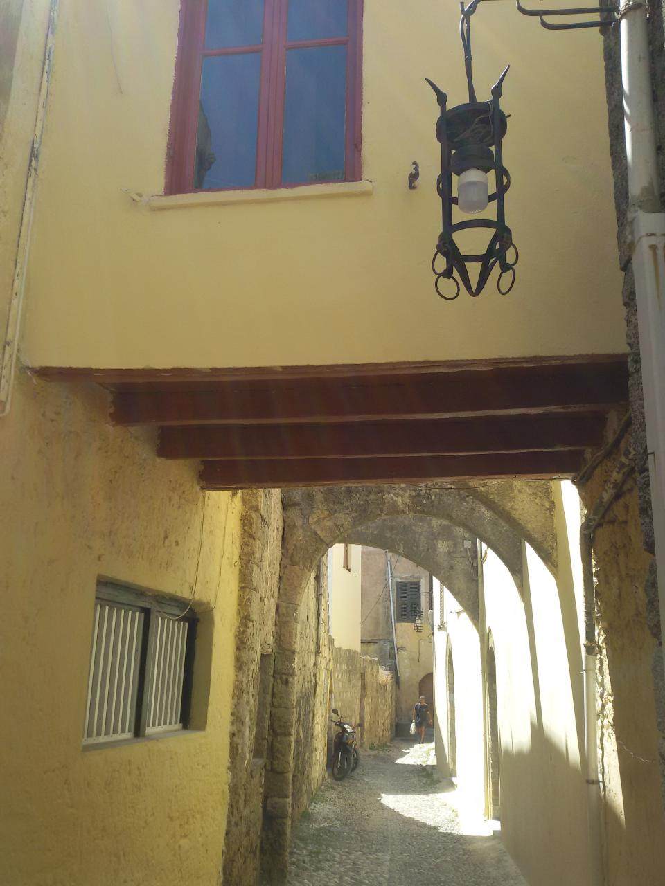 Μονοκατοικία 