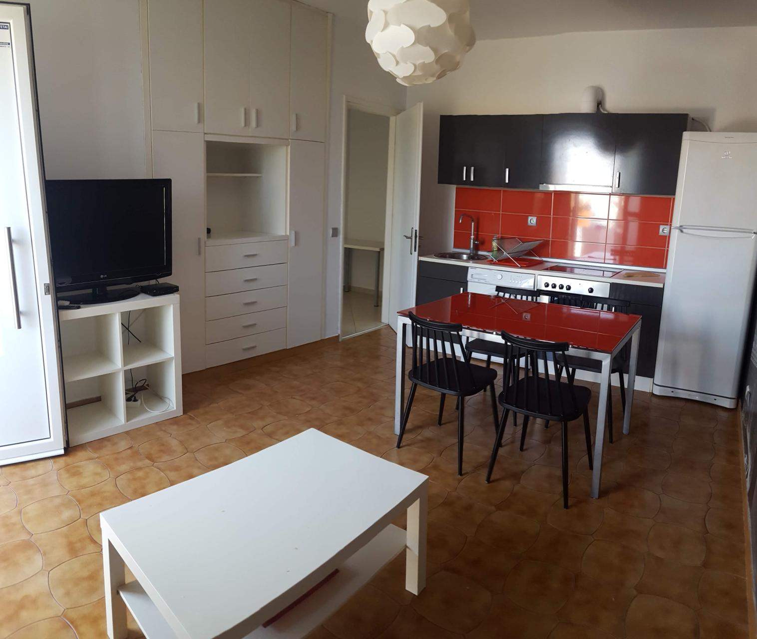 Διαμέρισμα  (3)