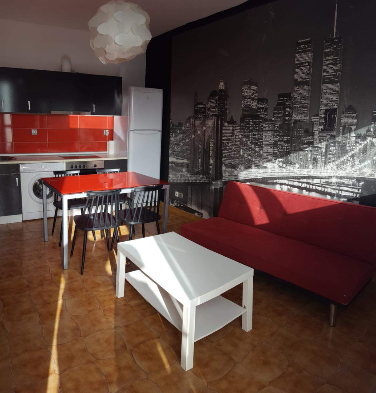 Διαμέρισμα  (8)