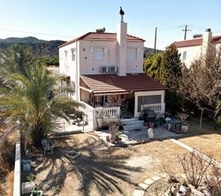 Μονοκατοικία 