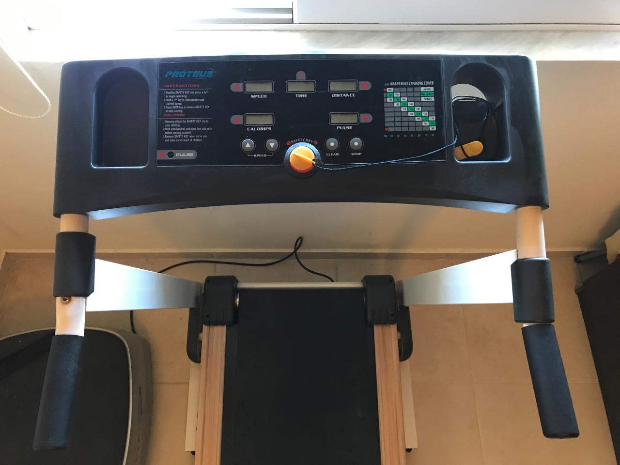 Πωλούνται όργανα γυμναστικής  (2)