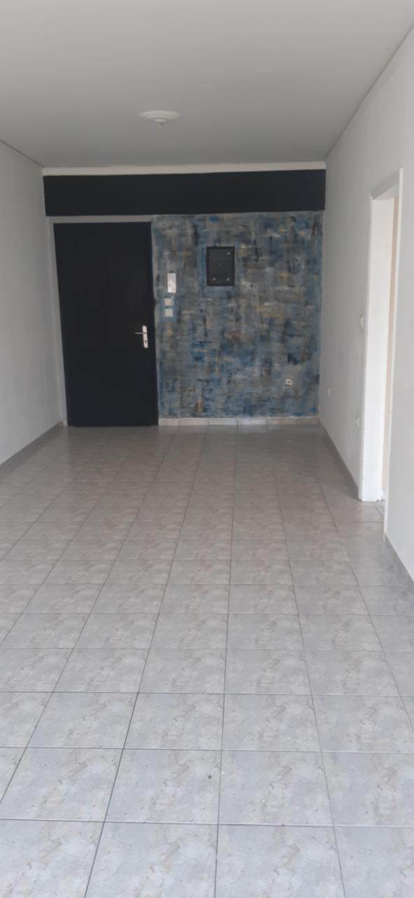 Διαμέρισμα  (6)