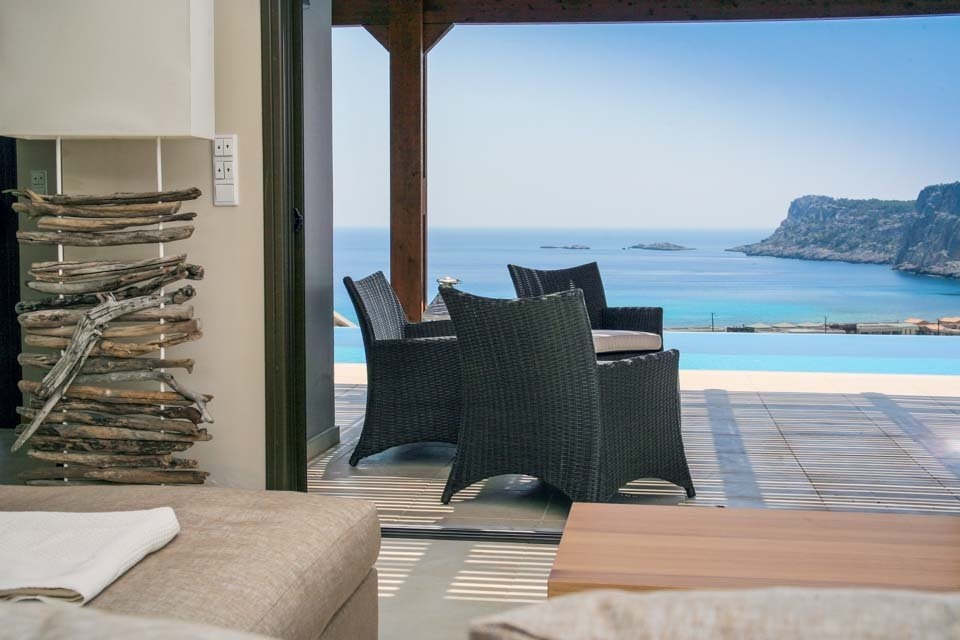 ΜΟΝΟΚΑΤΟΙΚΙΑ 330 τ.μ.