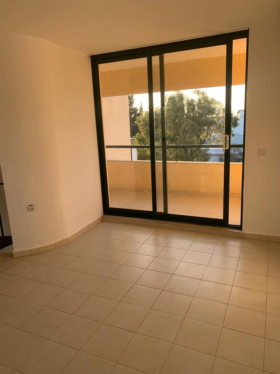 Διαμέρισμα  (5)