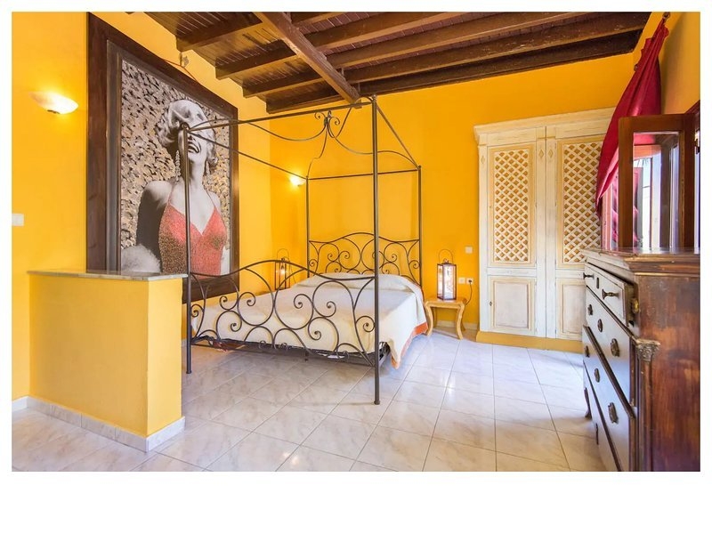 ΠΑΝΣΙΟΝ 0 τ.μ. (3)