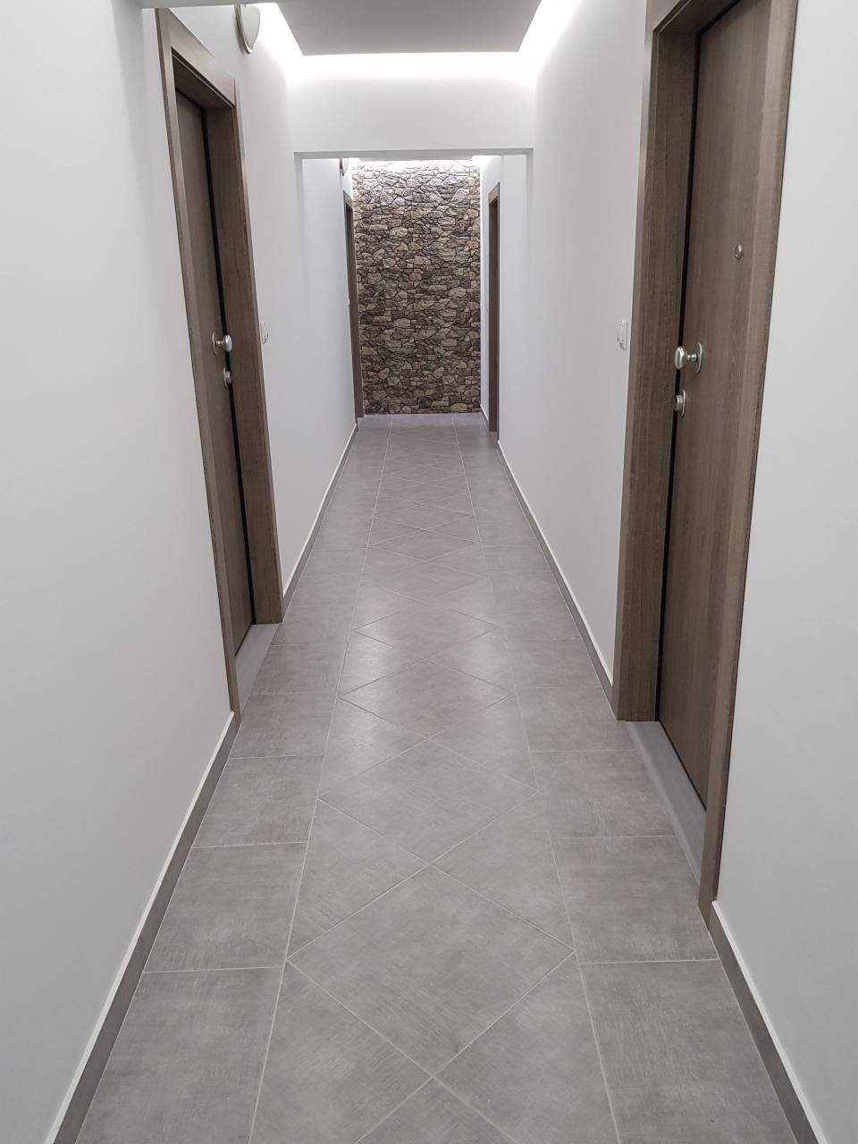 Διαμέρισμα  (5)