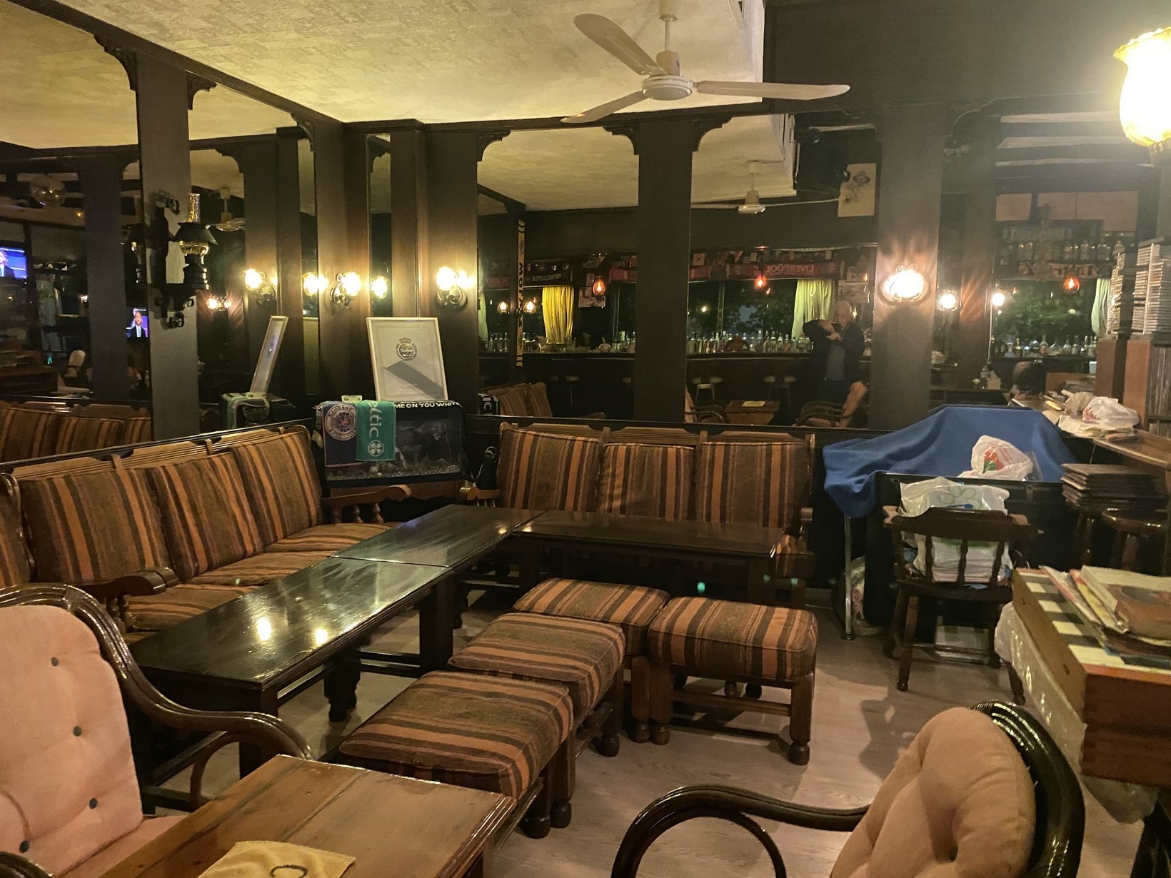 ΕΠΙΧΕΙΡΗΣΗ 150 τ.μ. (3)