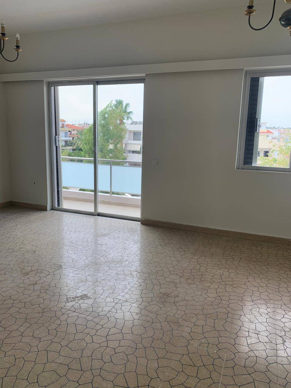 Διαμέρισμα  (4)