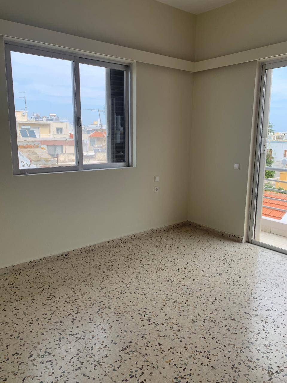 Διαμέρισμα  (7)