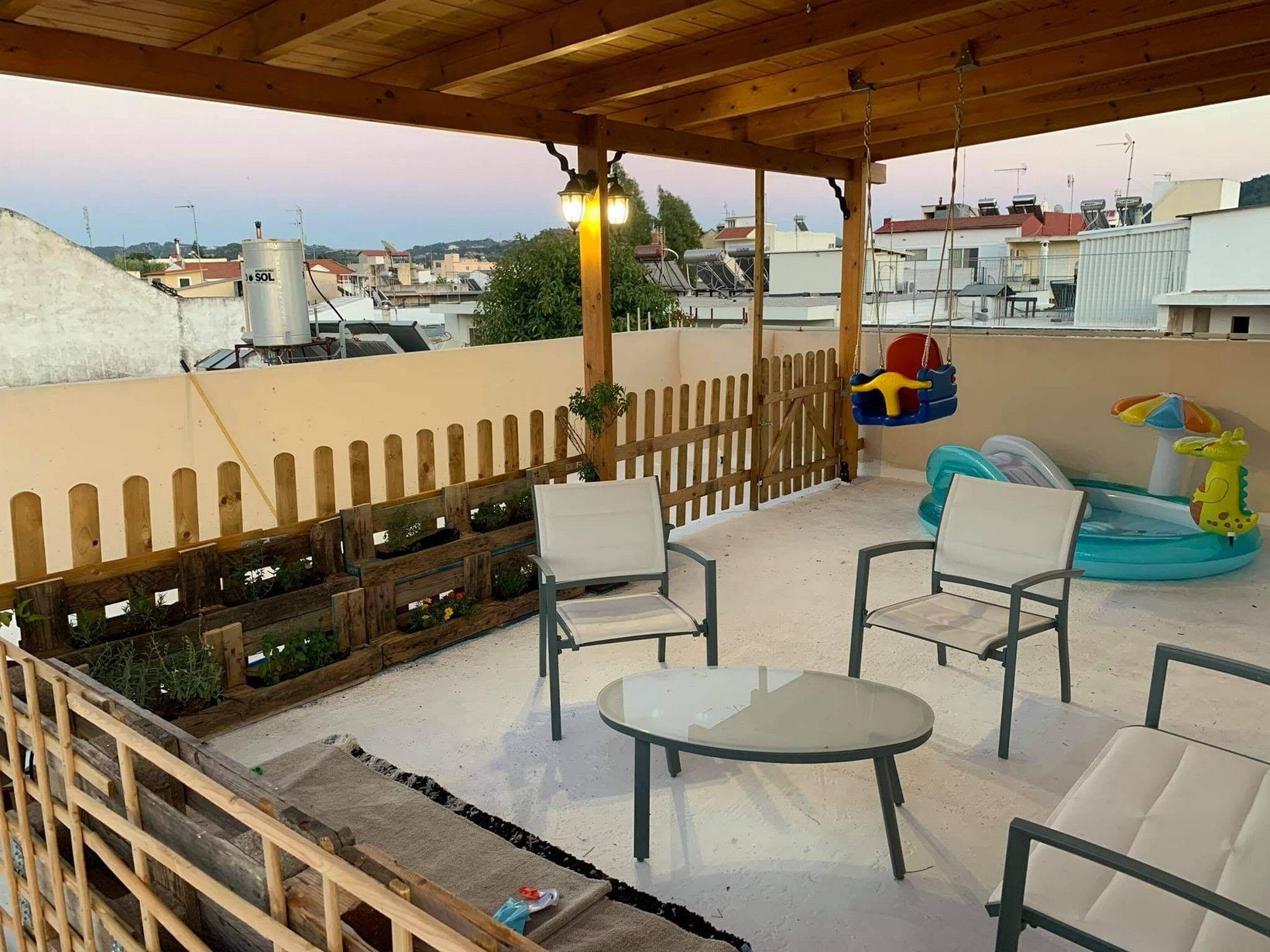 ΔΙΑΜΕΡΙΣΜΑ 83 τ.μ.