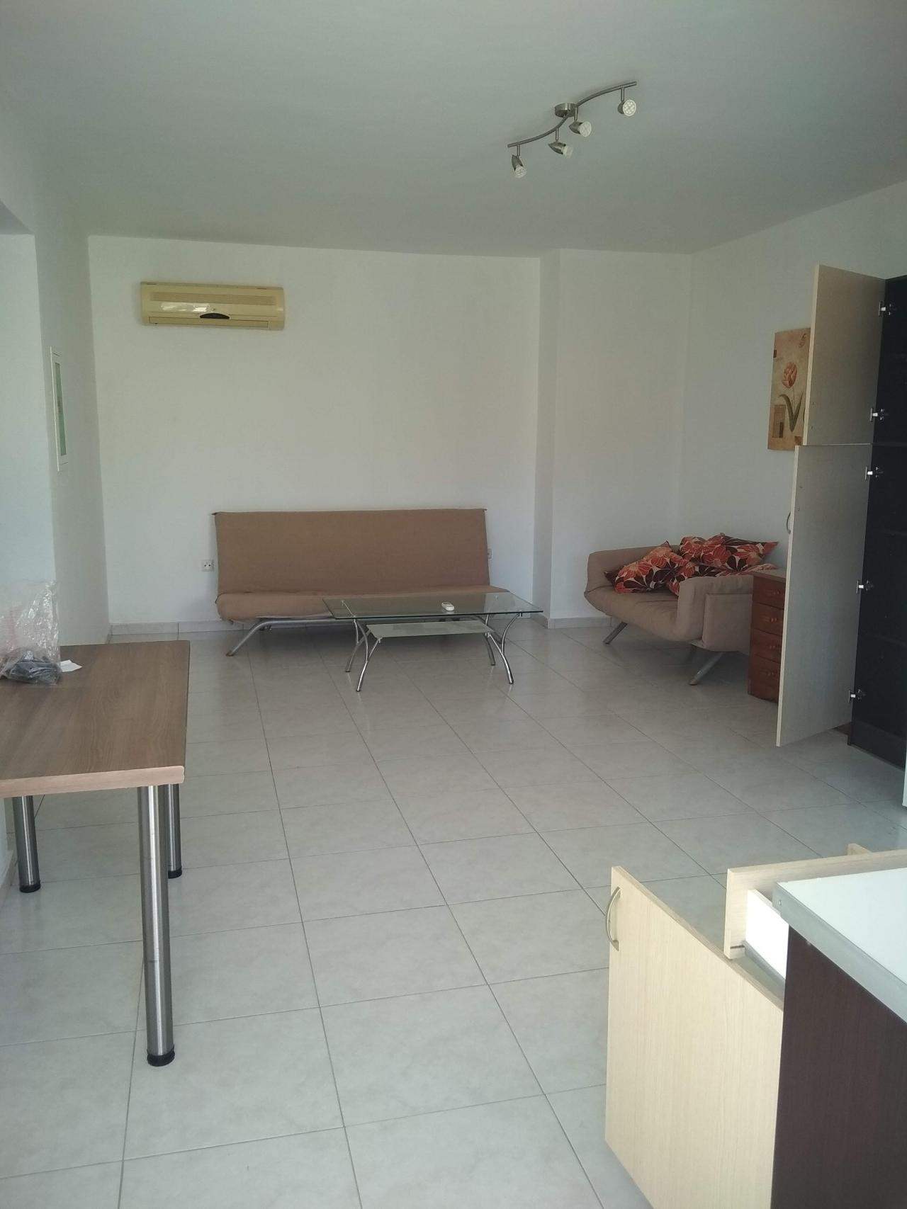 Διαμέρισμα  (5)