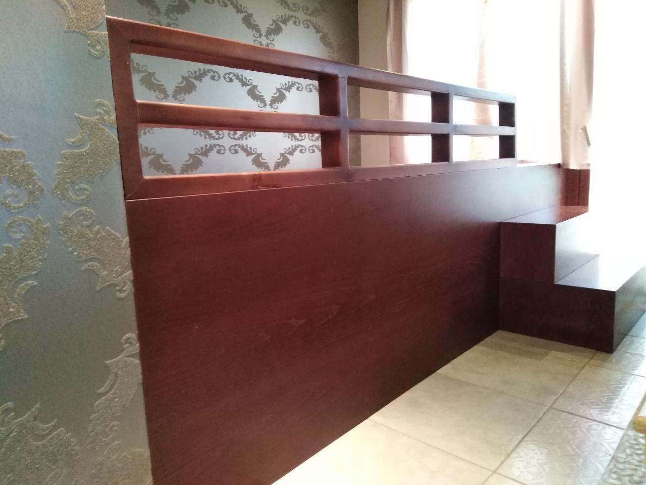 Πωλείται πάγκος (3)