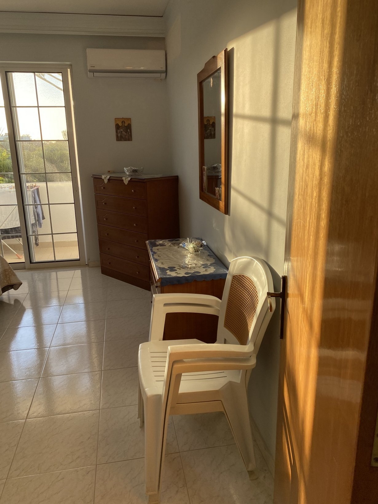 ΔΙΑΜΕΡΙΣΜΑ 81 τ.μ. (4)