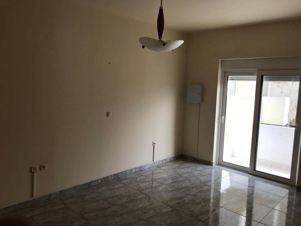 Διαμέρισμα  (3)