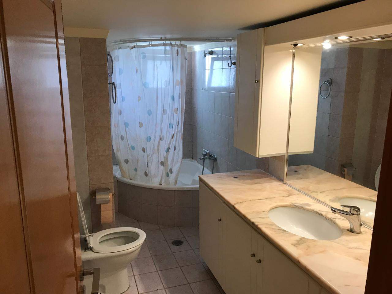 Διαμέρισμα  (6)