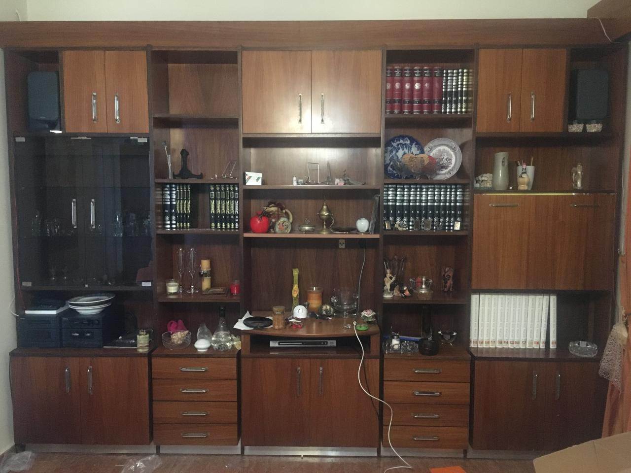 Πωλείται σύνθετο 