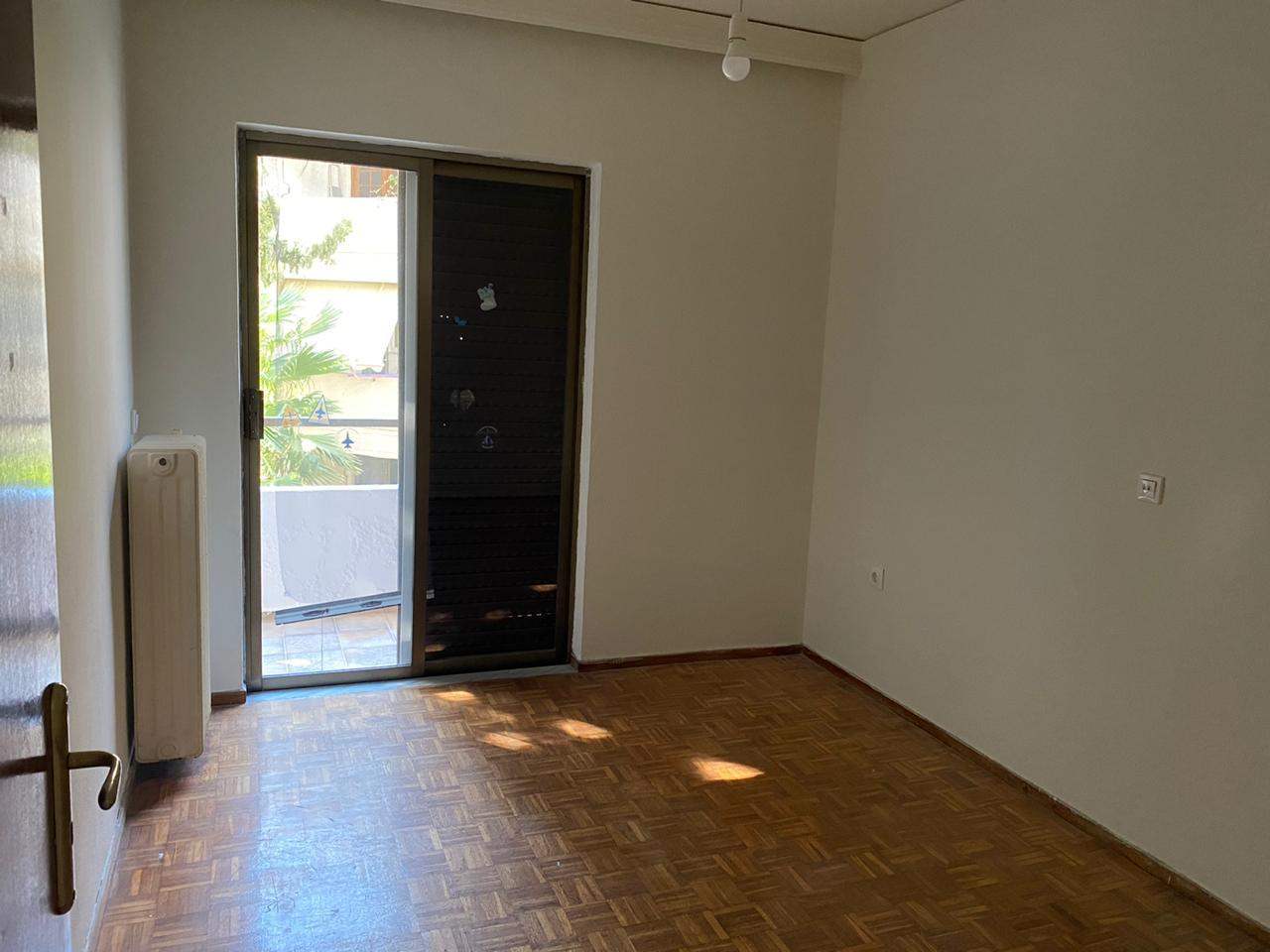 Διαμέρισμα  (10)